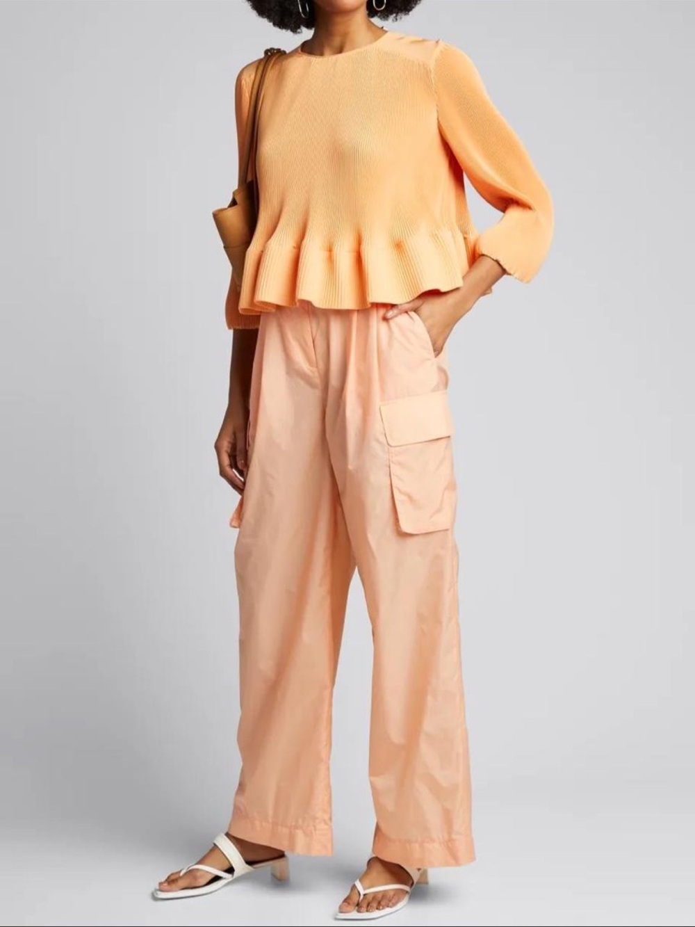 NWT Tibi Nylon Pleated Wide Leg Cargo Pants in an elegant pastel peach size 6